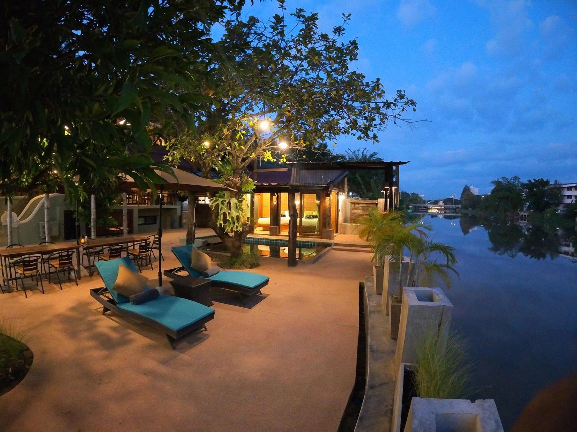 Tolani Riverside Villa Chiang Mai Buitenkant foto