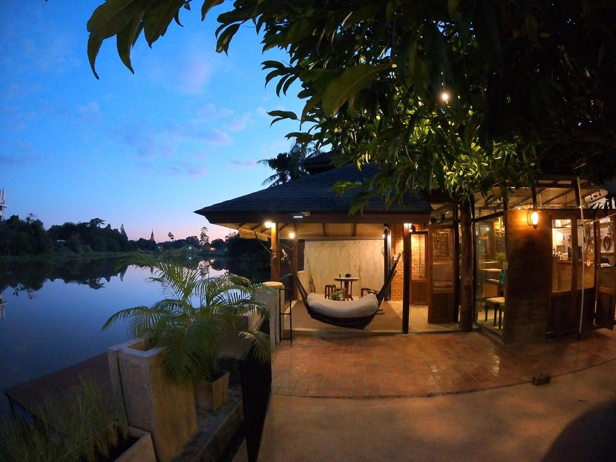 Tolani Riverside Villa Chiang Mai Buitenkant foto