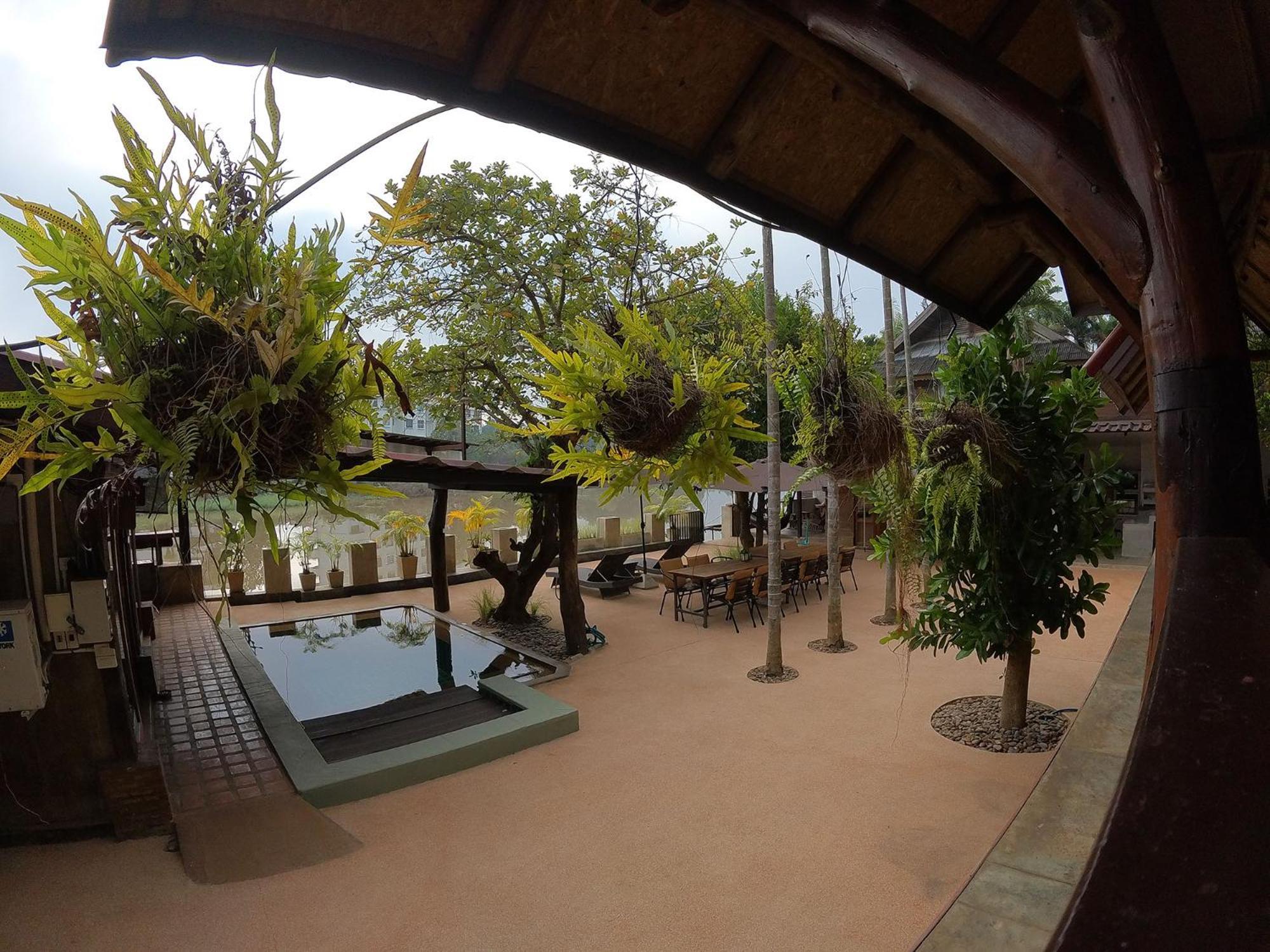 Tolani Riverside Villa Chiang Mai Buitenkant foto